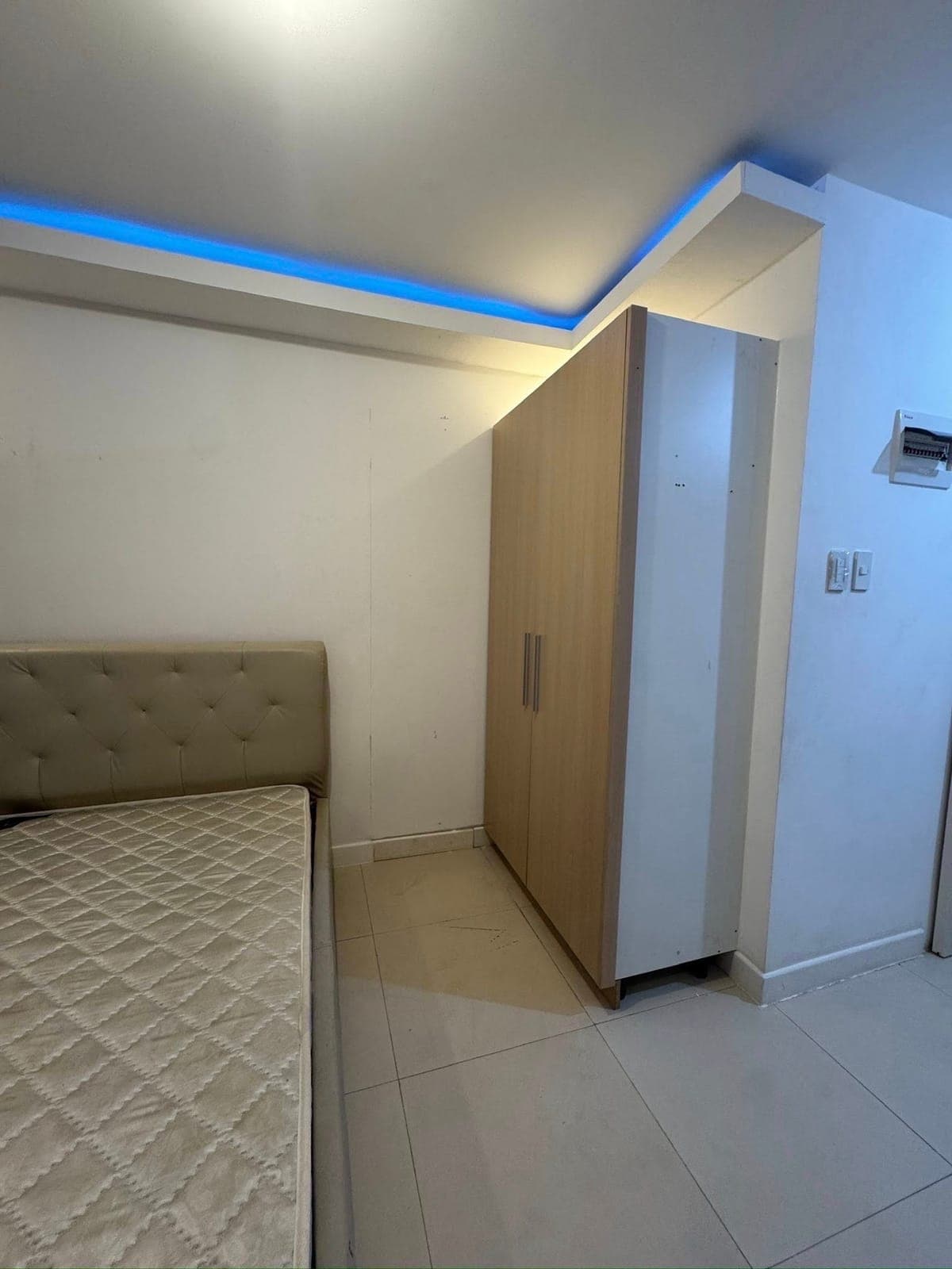 The residences by commonwealth at the back of ever gotesco Mall - photo 18