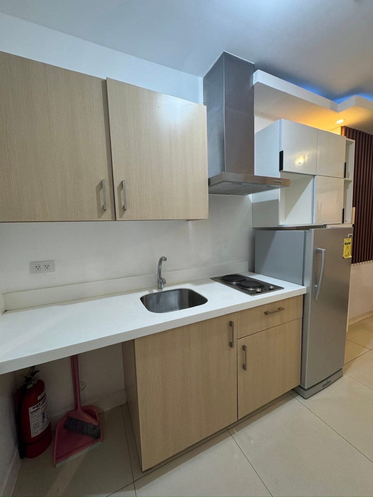 The residences by commonwealth at the back of ever gotesco Mall - photo 22