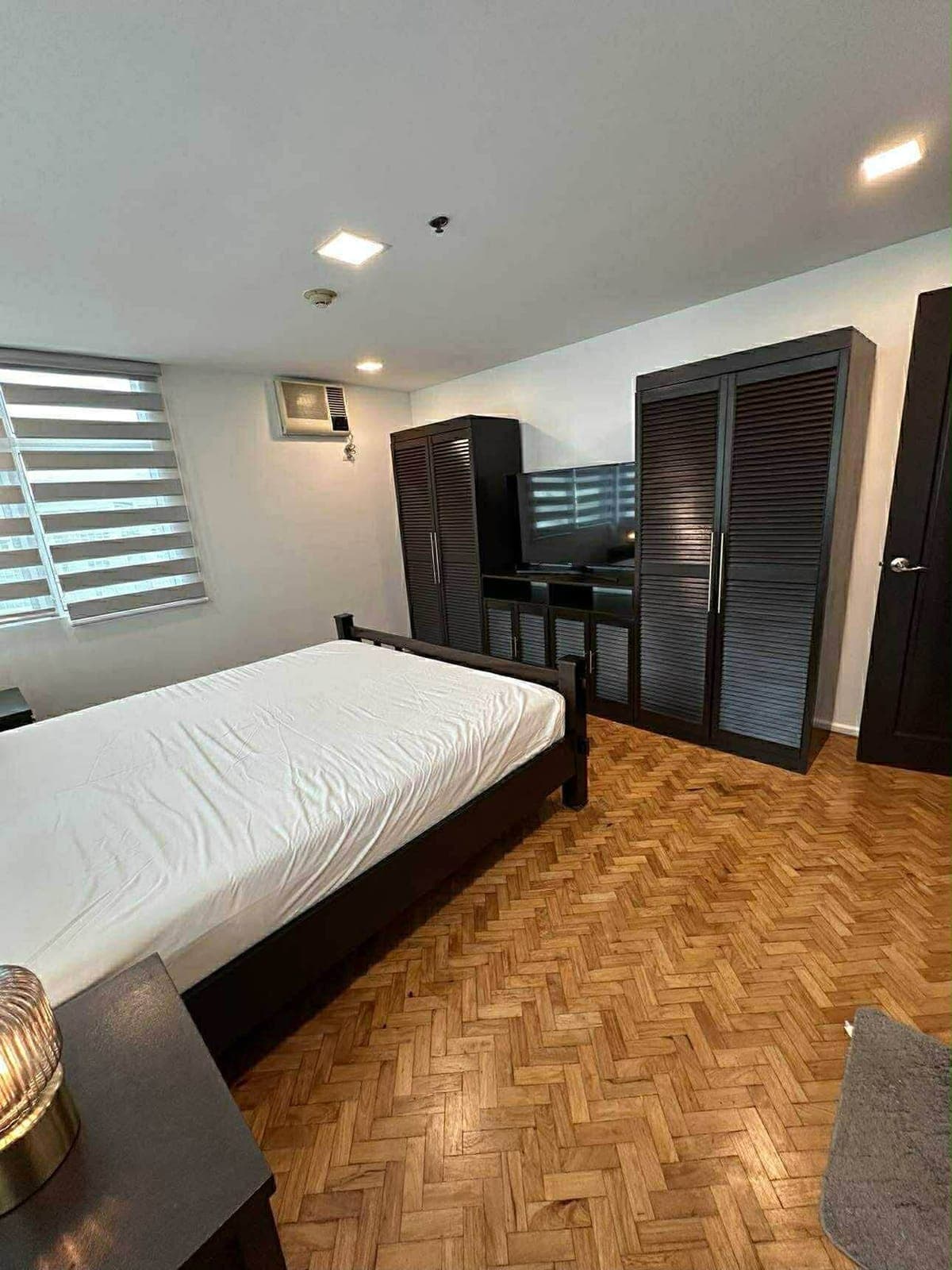 NEWLY RENOVATED - photo 2