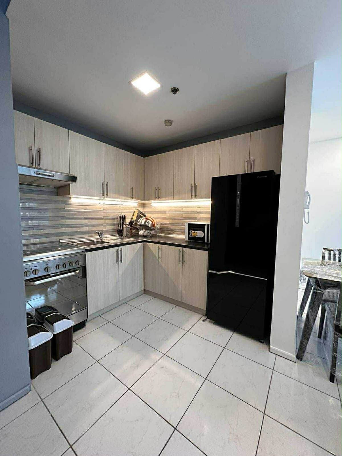 NEWLY RENOVATED - photo 3