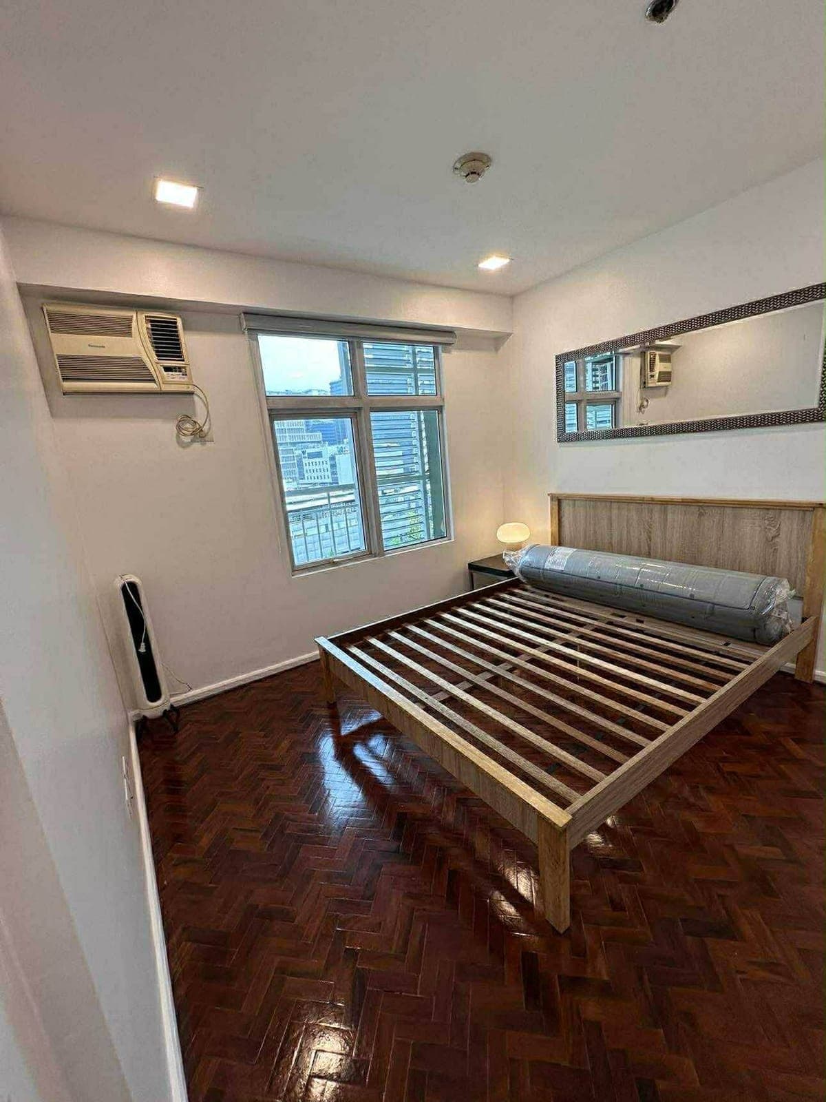 NEWLY RENOVATED - photo 4