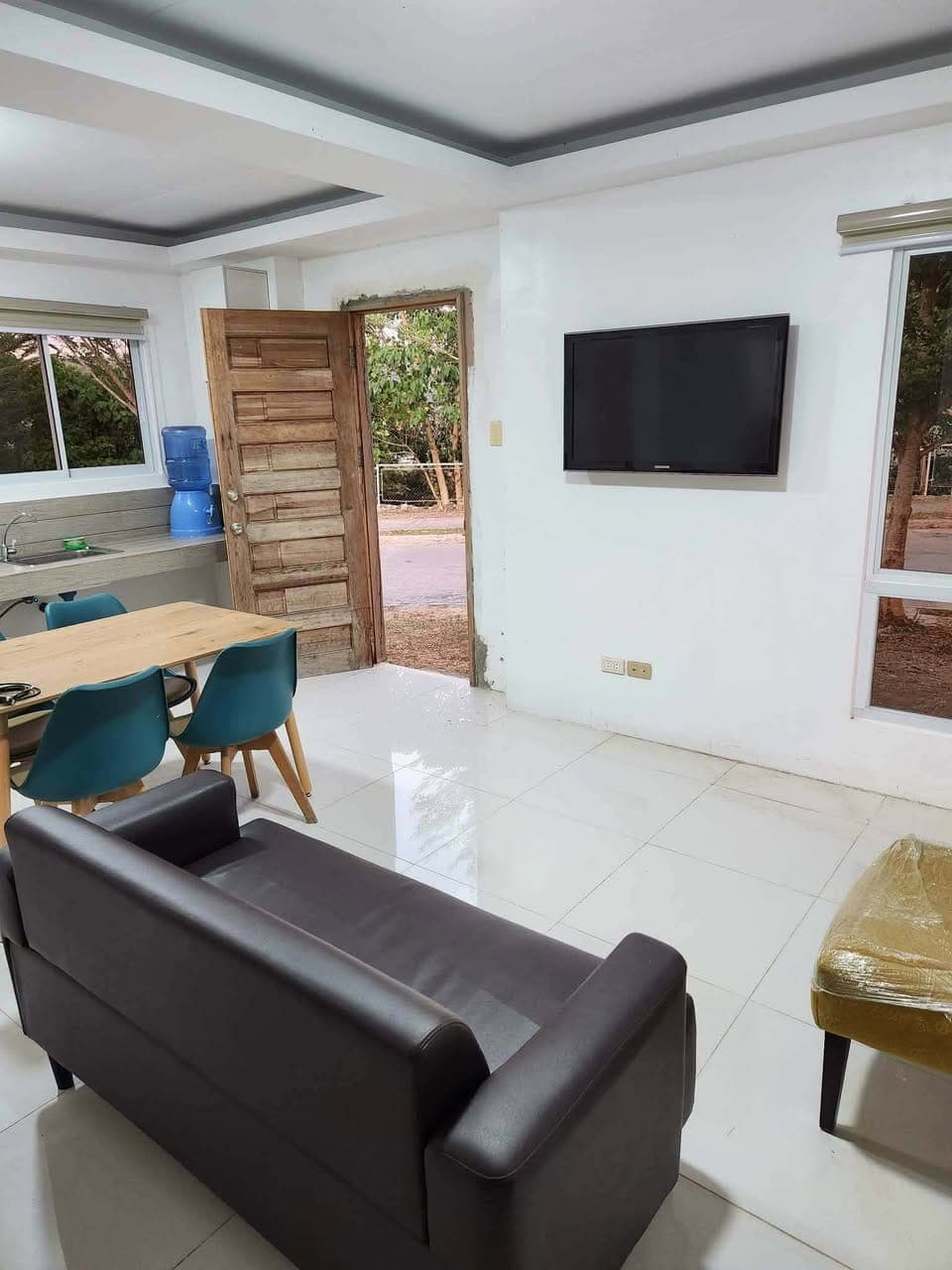 🏡 **House for Rent – Adelaida Park Residences** - photo 3