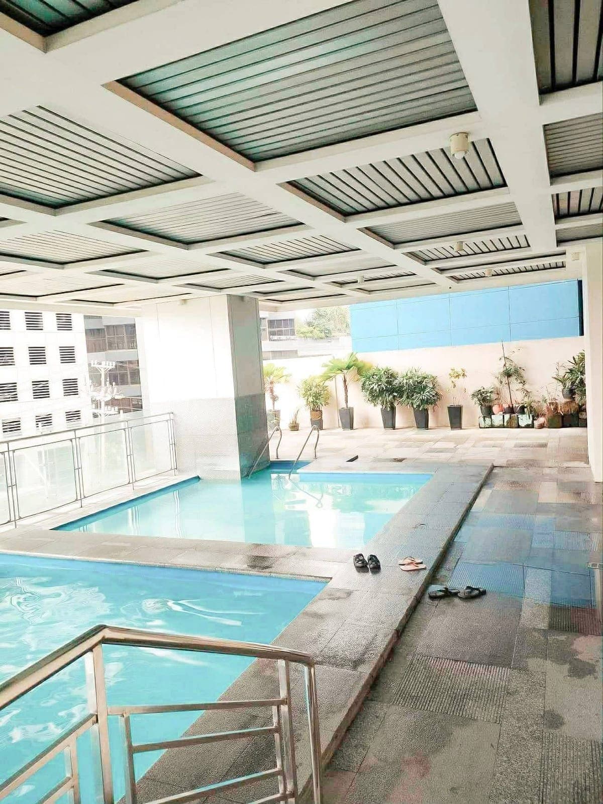 Looking for a hassle-free place to stay? Move in with ease—just bring your essentials and you’re goo... - photo 2