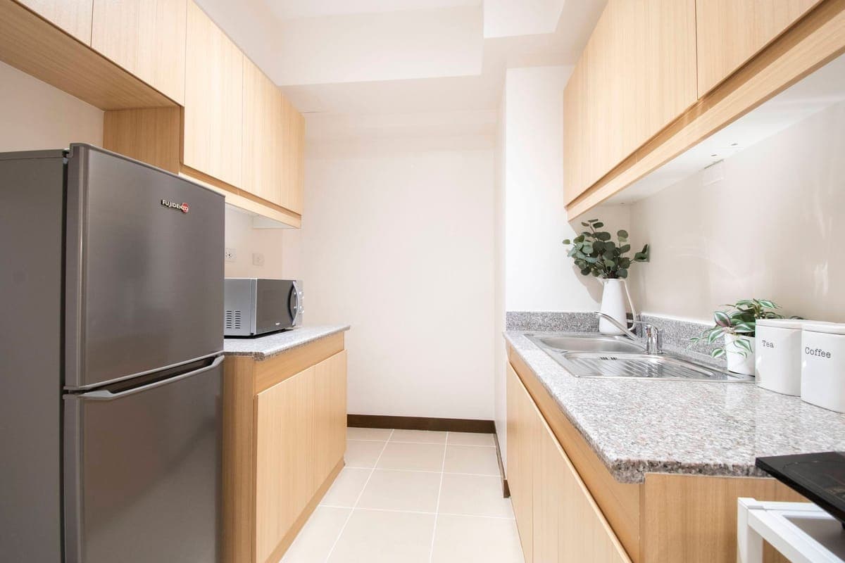 FOR LEASE: Infina Towers ✨️ - photo 3