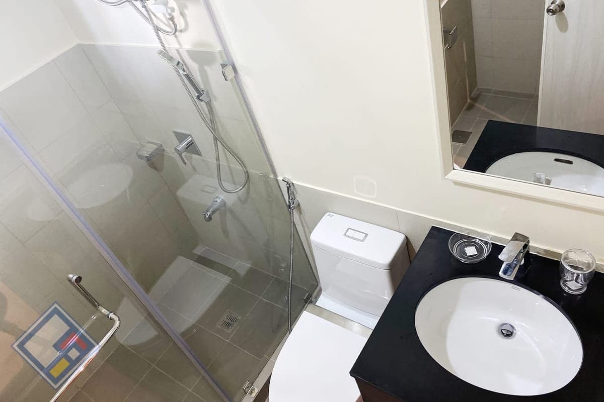 The Montane - FOR LEASE - photo 4