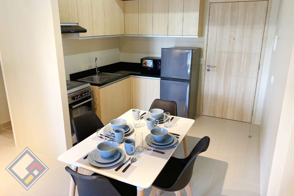 The Montane - FOR LEASE - photo 9