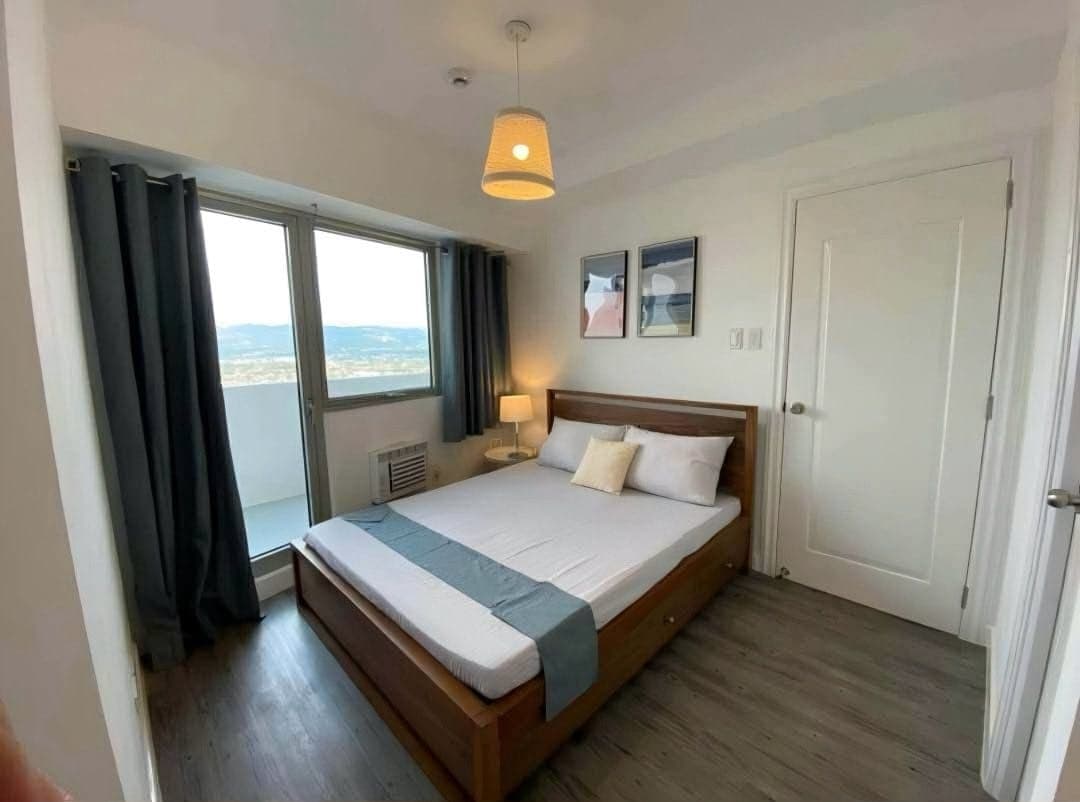 FOR LEASE: Fully Furnished 1BR with Balcony - photo 2