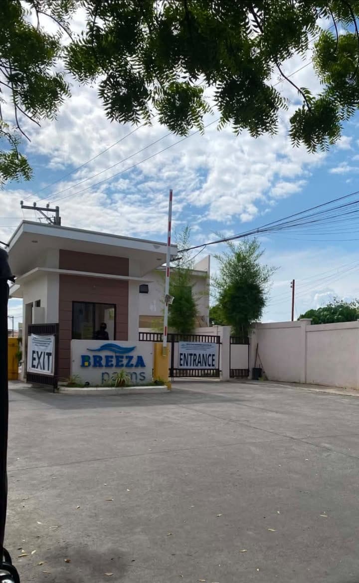 🏠🏡HOUSE FOR RENT 🏡🏠 - photo 3