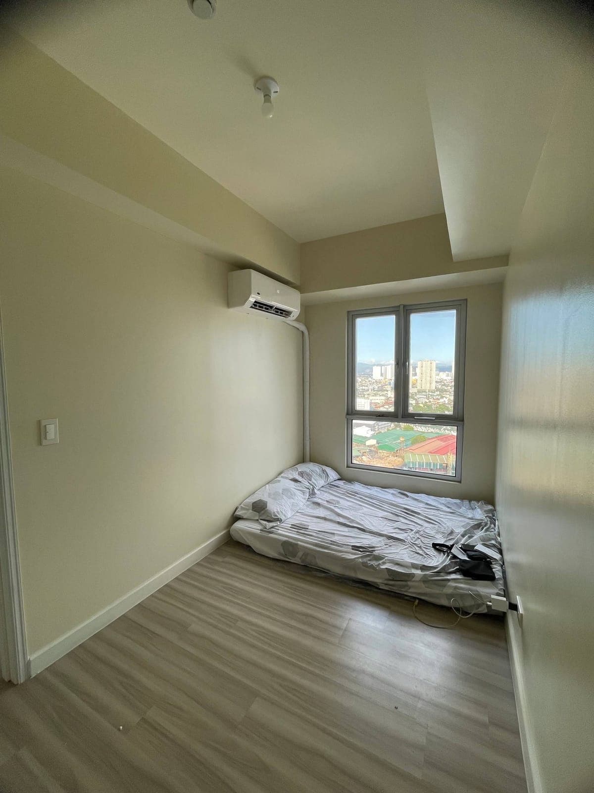 Condo Unit for Rent in Avida Cloverleaf Balintawak - photo 8