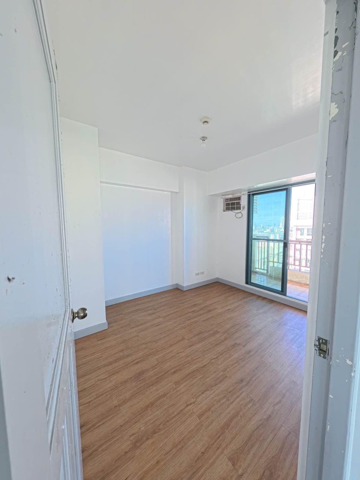 🏠FOR RENT : 2 BEDROOM CORNER WITH (2) BALCONIES| 📍Tivoli Garden Residences Hulo, Mandaluyong City - photo 2