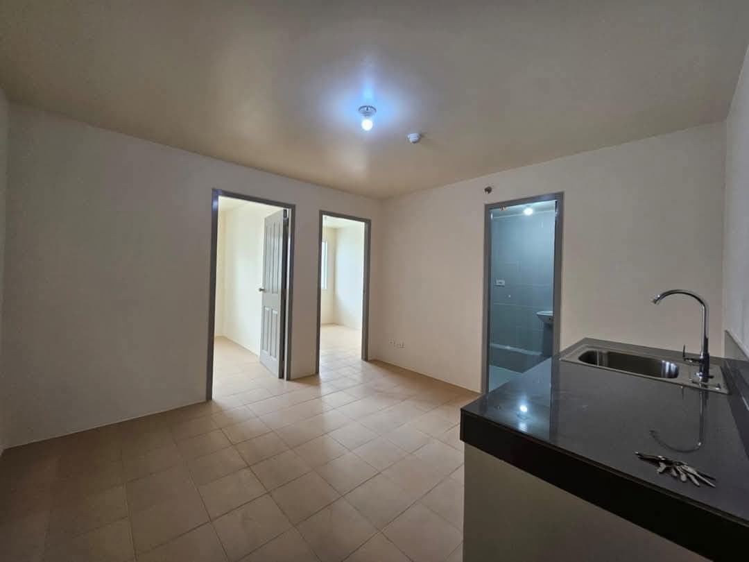 Direct owner here! **Bare 2-bedroom unit at Verde Spatial** available for long-term lease. - photo 3