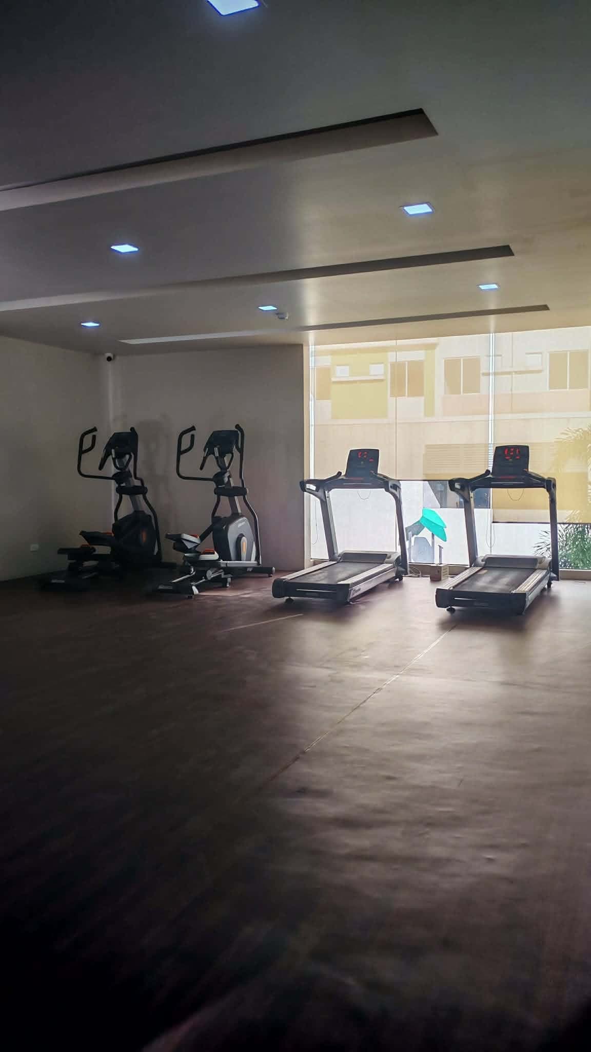 Direct owner here! **Bare 2-bedroom unit at Verde Spatial** available for long-term lease. - photo 10