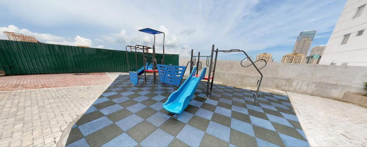 🏢 FOR RENT: CONDO SHARING FOR FEMALE  🏠 - photo 2