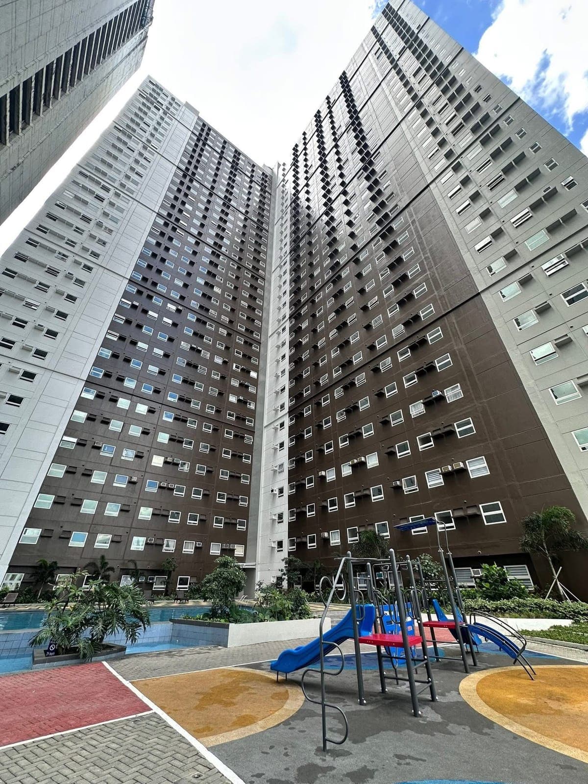 🏢 FOR RENT: CONDO SHARING FOR FEMALE  🏠 - photo 4