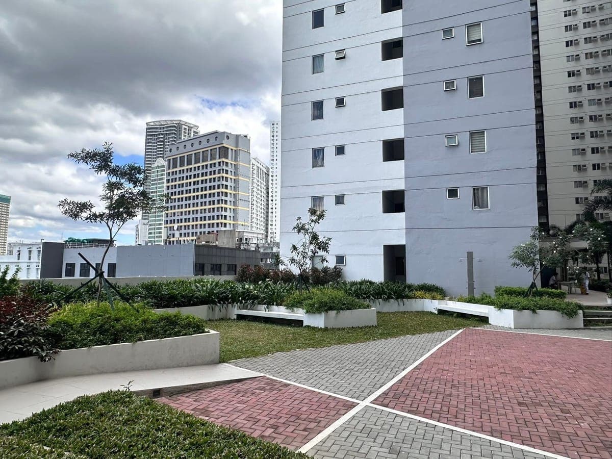 🏢 FOR RENT: CONDO SHARING FOR FEMALE  🏠 - photo 5