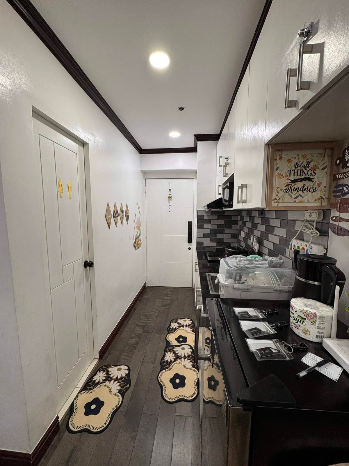 FOR RENT: CONDO UNIT AT VICTORIA SPORTS TOWER. AVAILABLE IN MAY. - photo 6