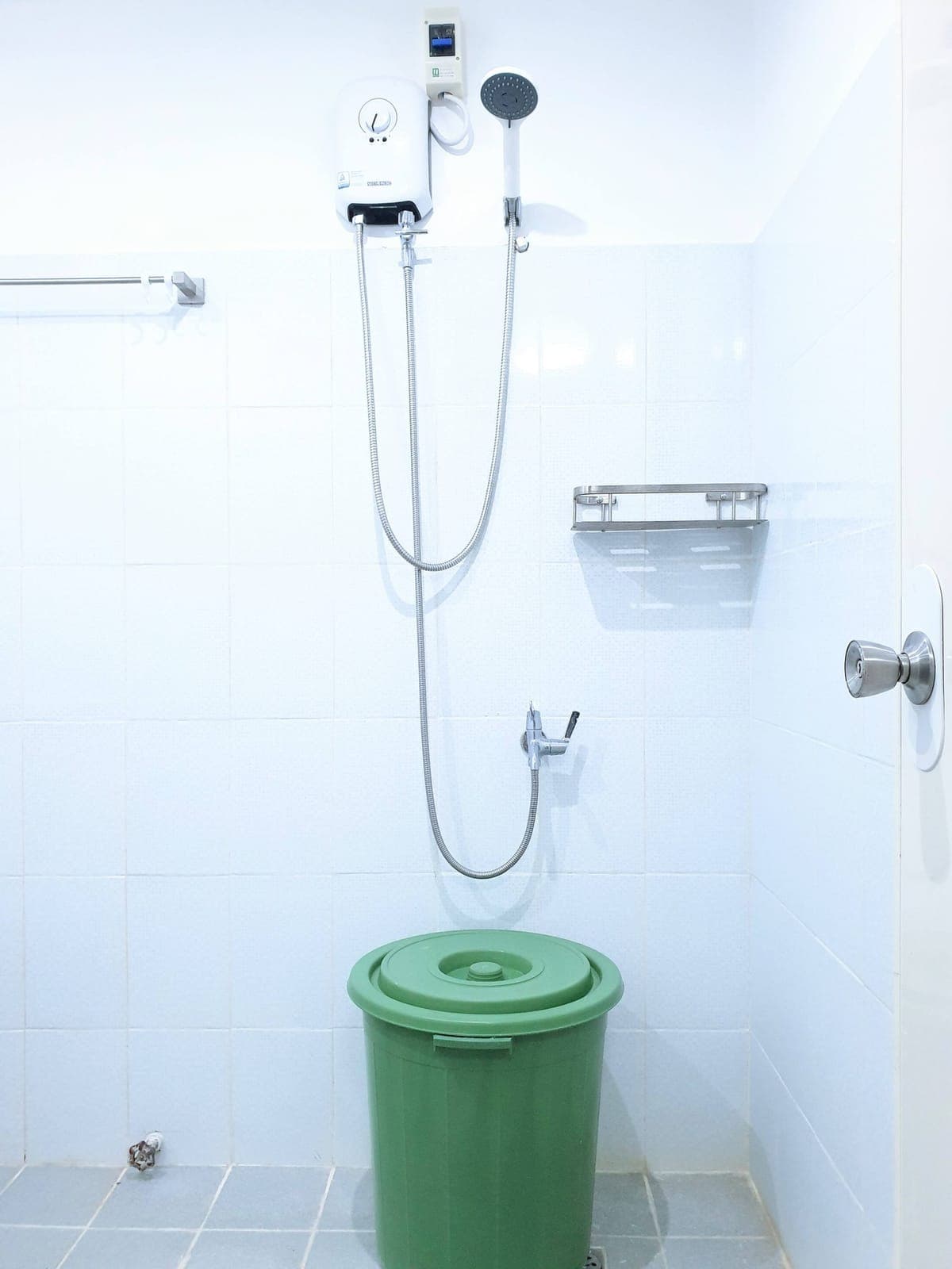 - Available Bed Space for Male on April 23 - - photo 3