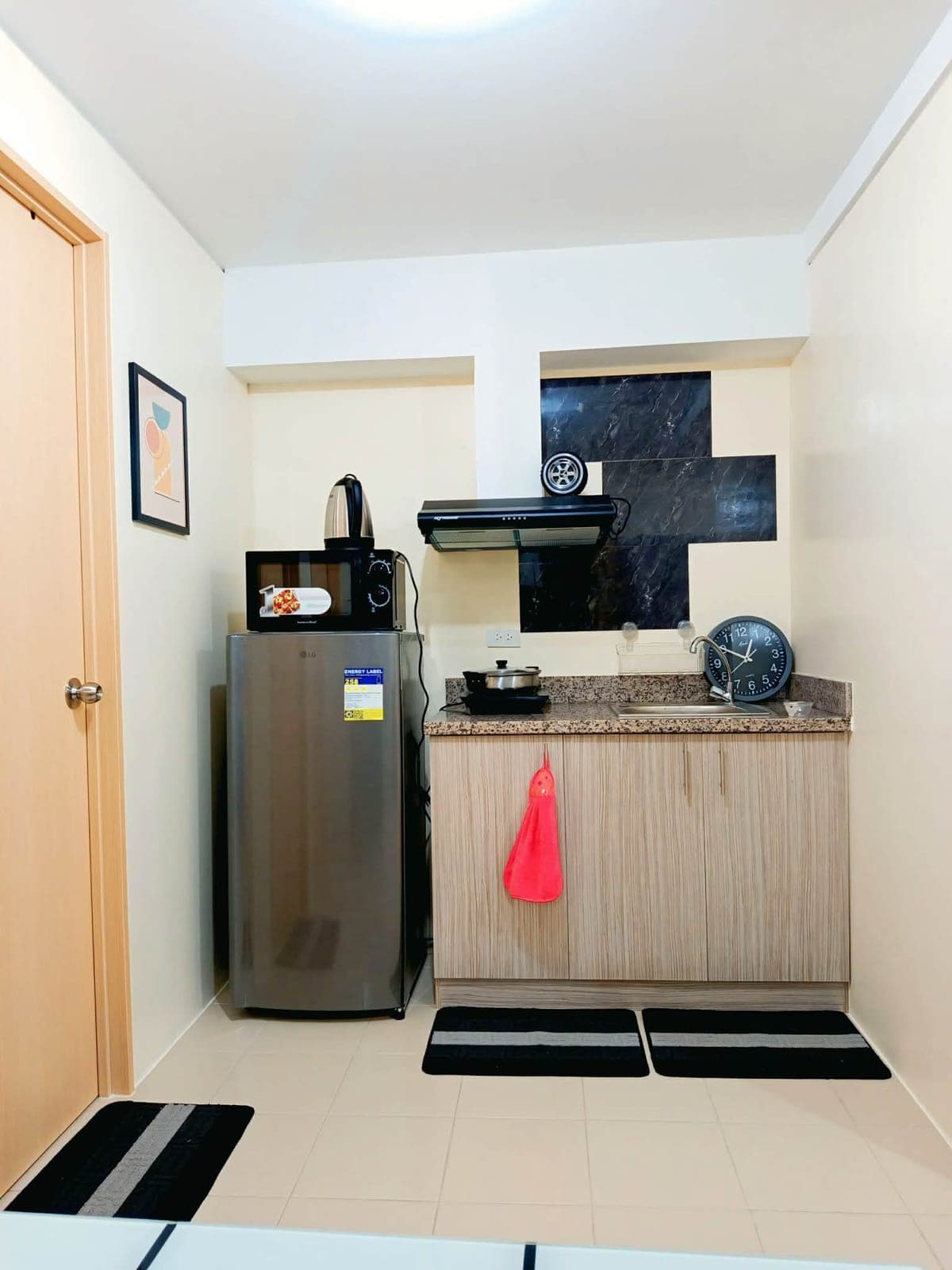 NEW FEMALE CONDO BEDSPACE - 4,500 only ! - photo 3