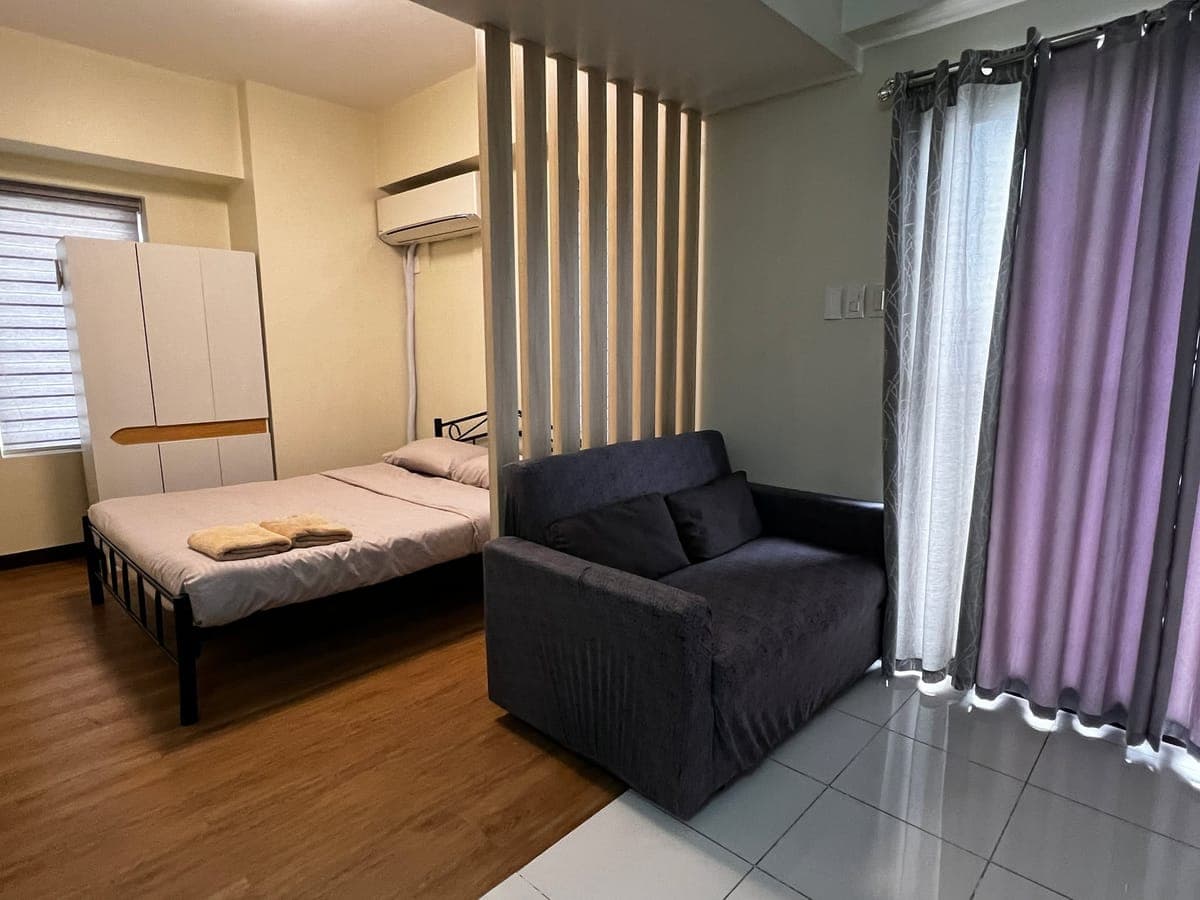 # **FOR RENT: 1BR Zinnia South Tower** - photo 1