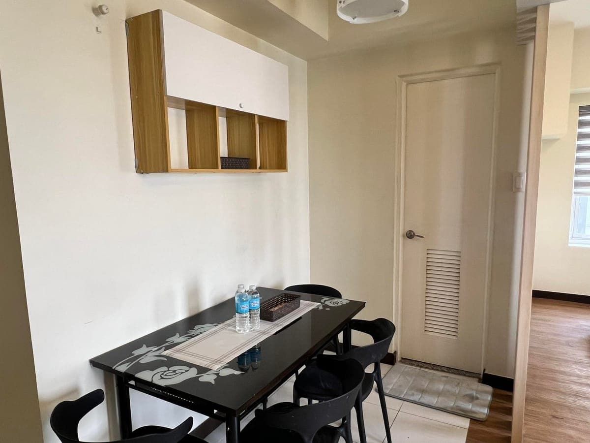 # **FOR RENT: 1BR Zinnia South Tower** - photo 3