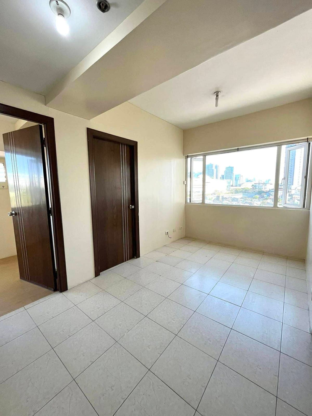 Condo Unit at Ridgewood Towers for RENT - photo 6