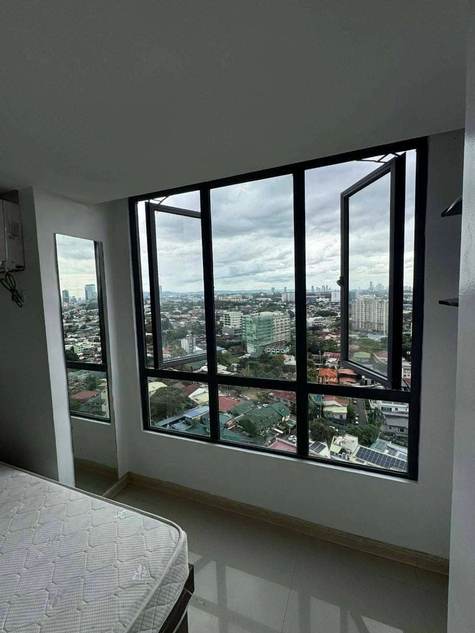 𝗙𝗢𝗥 𝗥𝗘𝗡𝗧 - photo 1