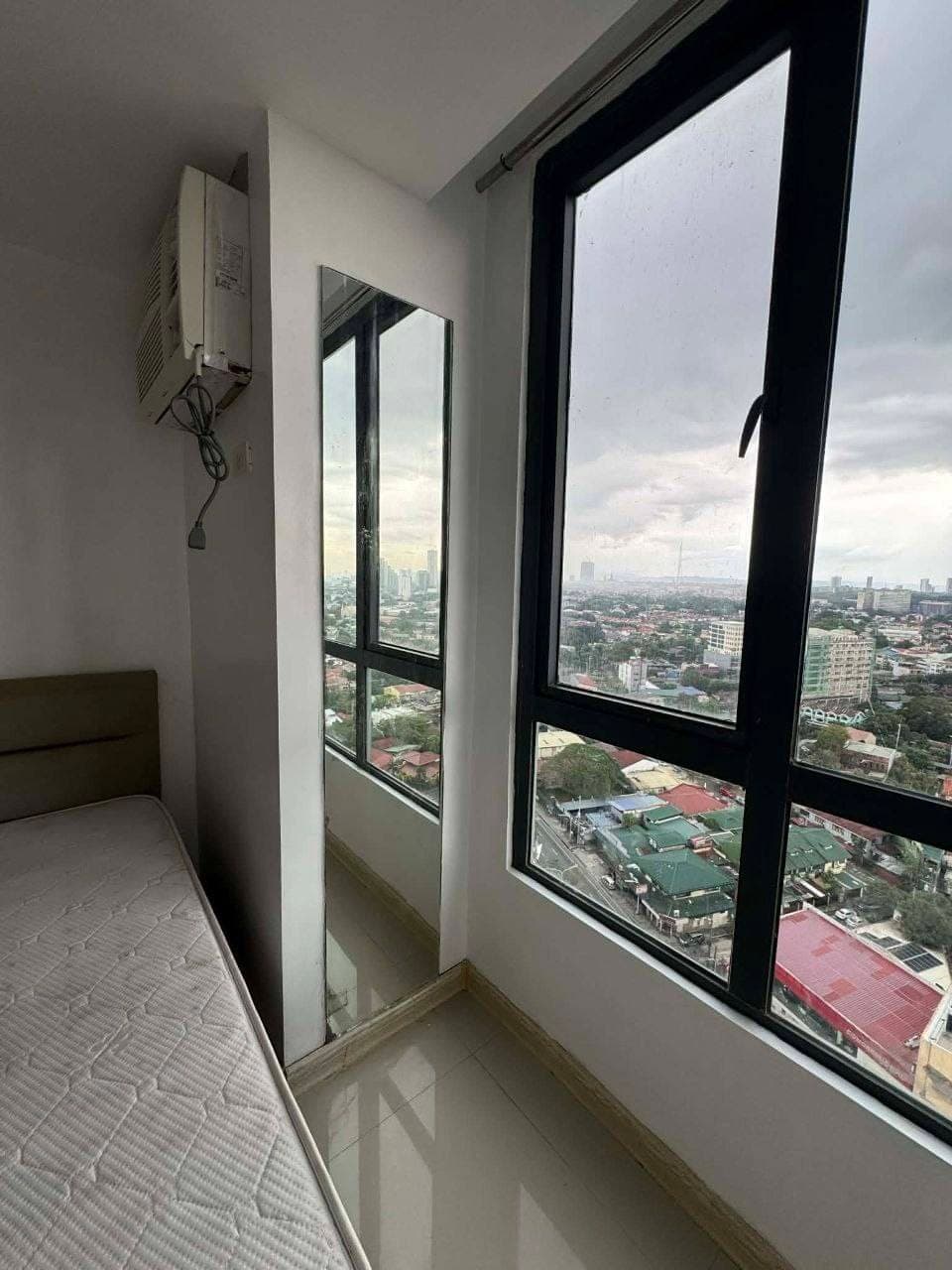 𝗙𝗢𝗥 𝗥𝗘𝗡𝗧 - photo 3