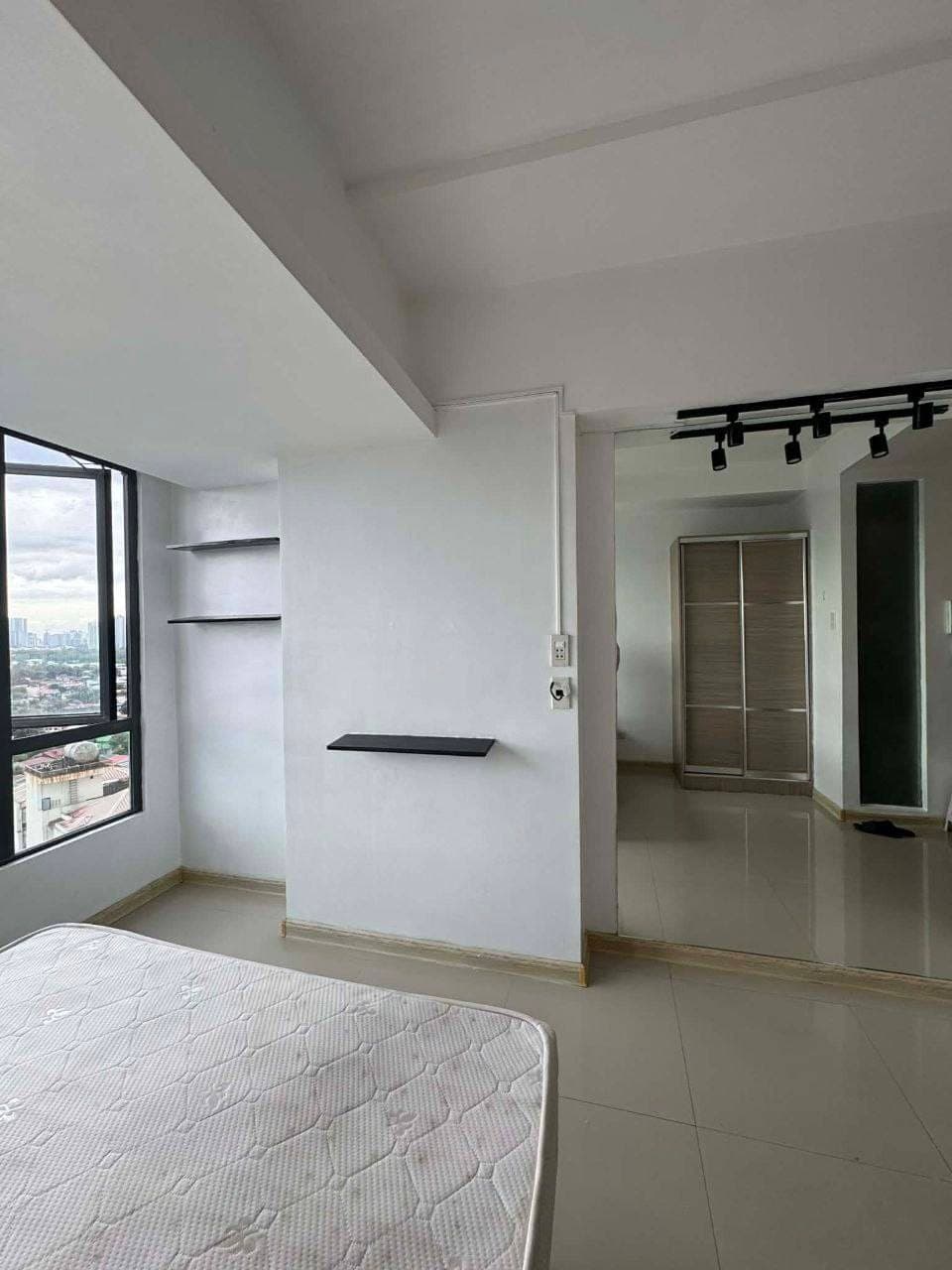 𝗙𝗢𝗥 𝗥𝗘𝗡𝗧 - photo 5