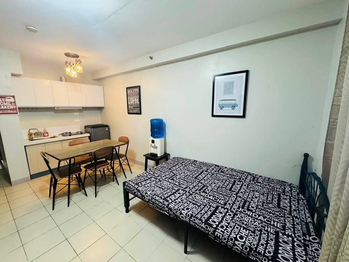 Furnished Condo Unit for Rent! - photo 1