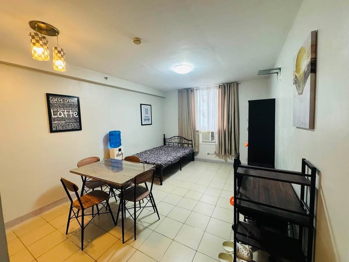 Furnished Condo Unit for Rent! - photo 2