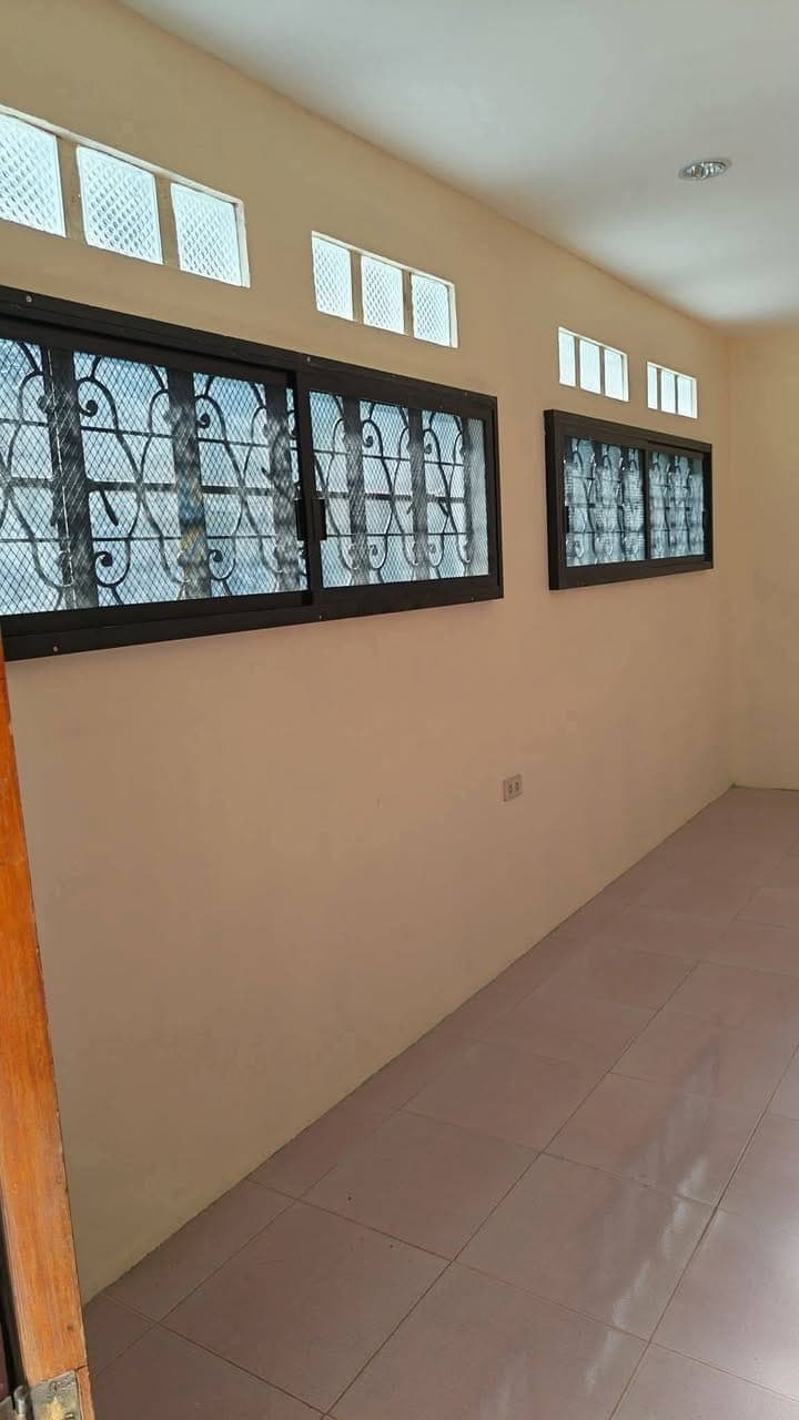 🏡 HOUSE FOR RENT – Xavier Heights 🏡 - photo 5