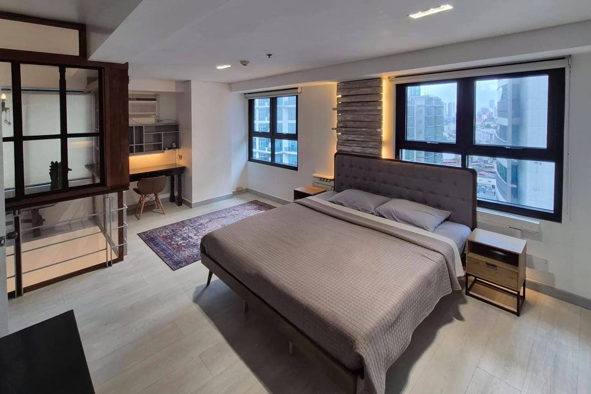 🏙️ FOR LEASE: Fully Furnished 2BR Loft at The Fort Residences, BGC - photo 2