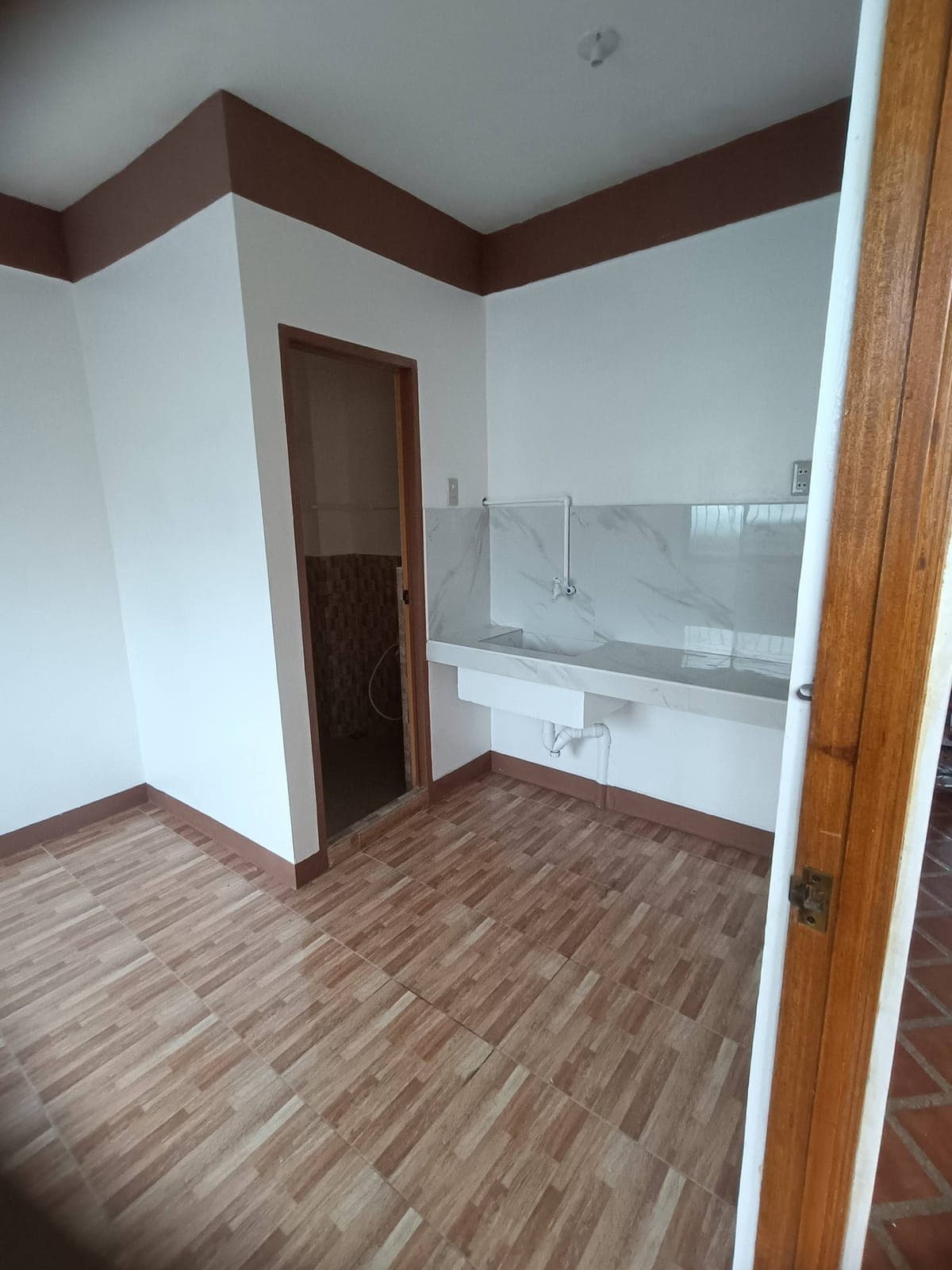 ROOM FOR RENT - photo 1