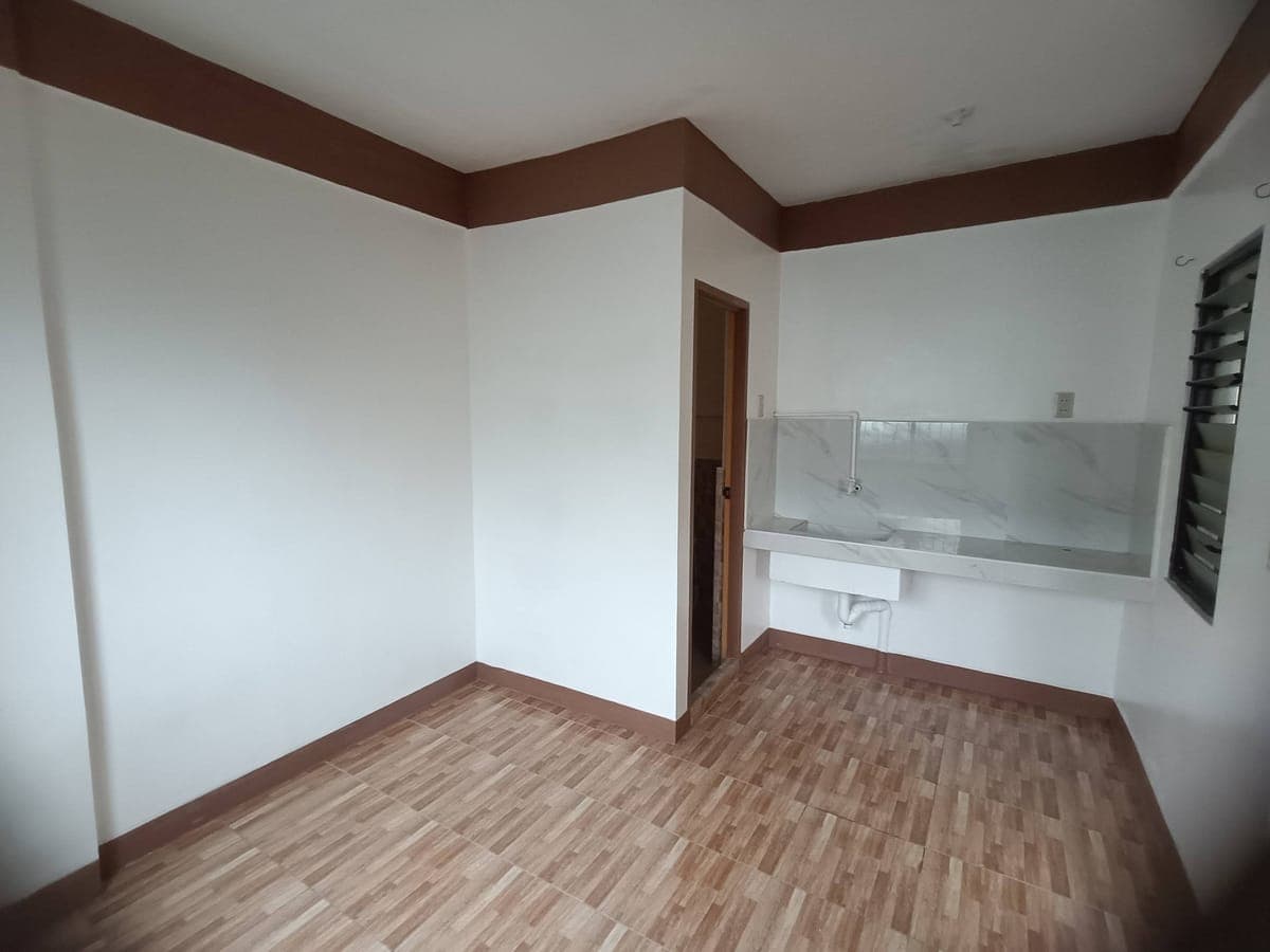 ROOM FOR RENT - photo 4