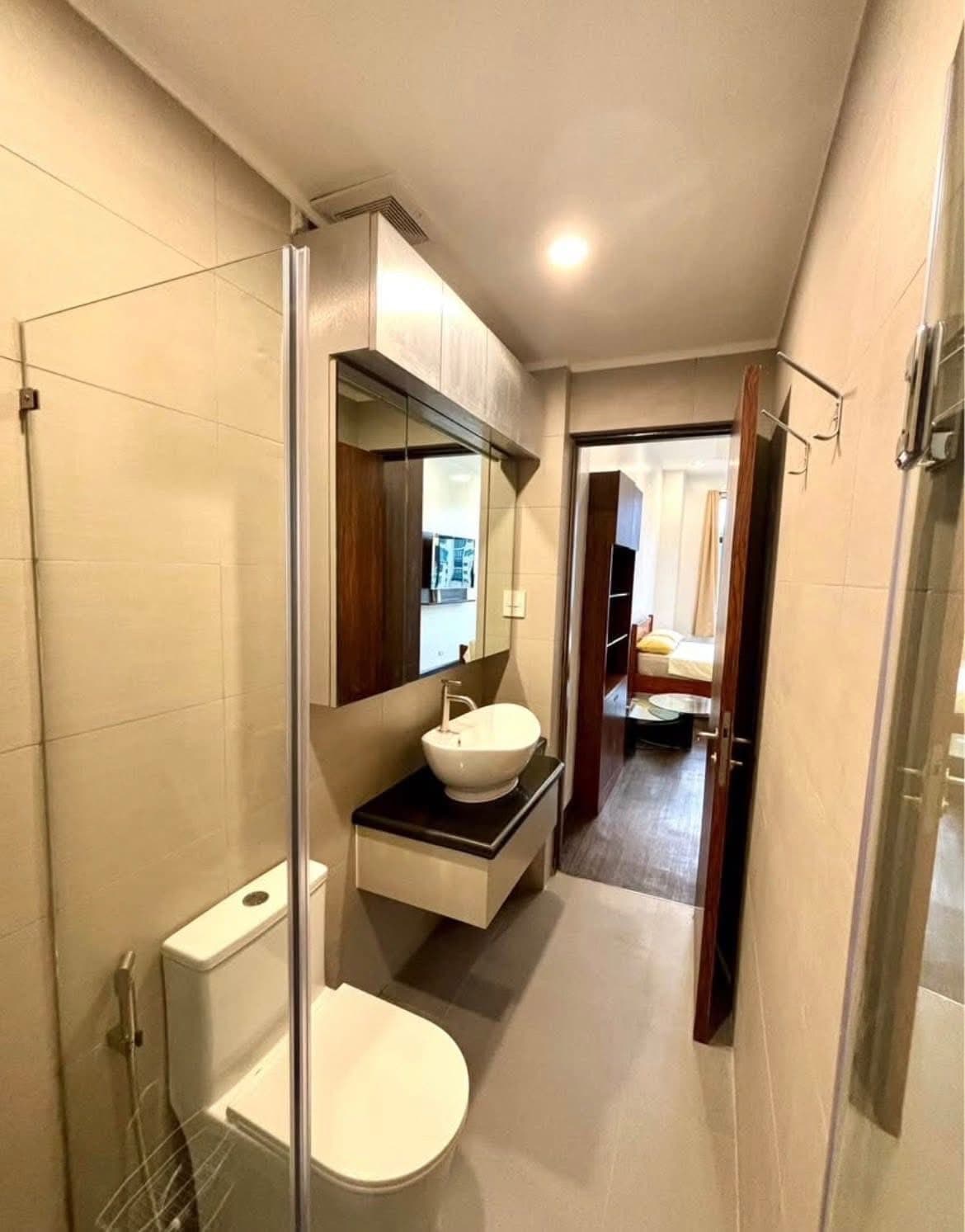 For Lease: Brand New Fully Furnished 2 Bedroom Unit at Forbeswood Heights, BGC - photo 2