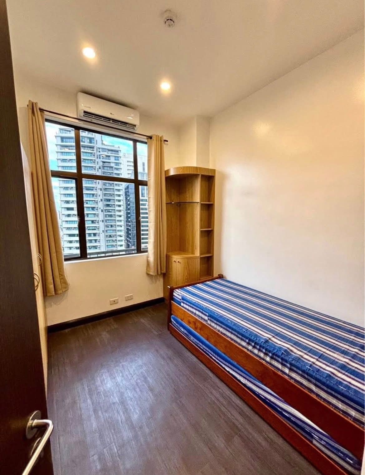 For Lease: Brand New Fully Furnished 2 Bedroom Unit at Forbeswood Heights, BGC - photo 4