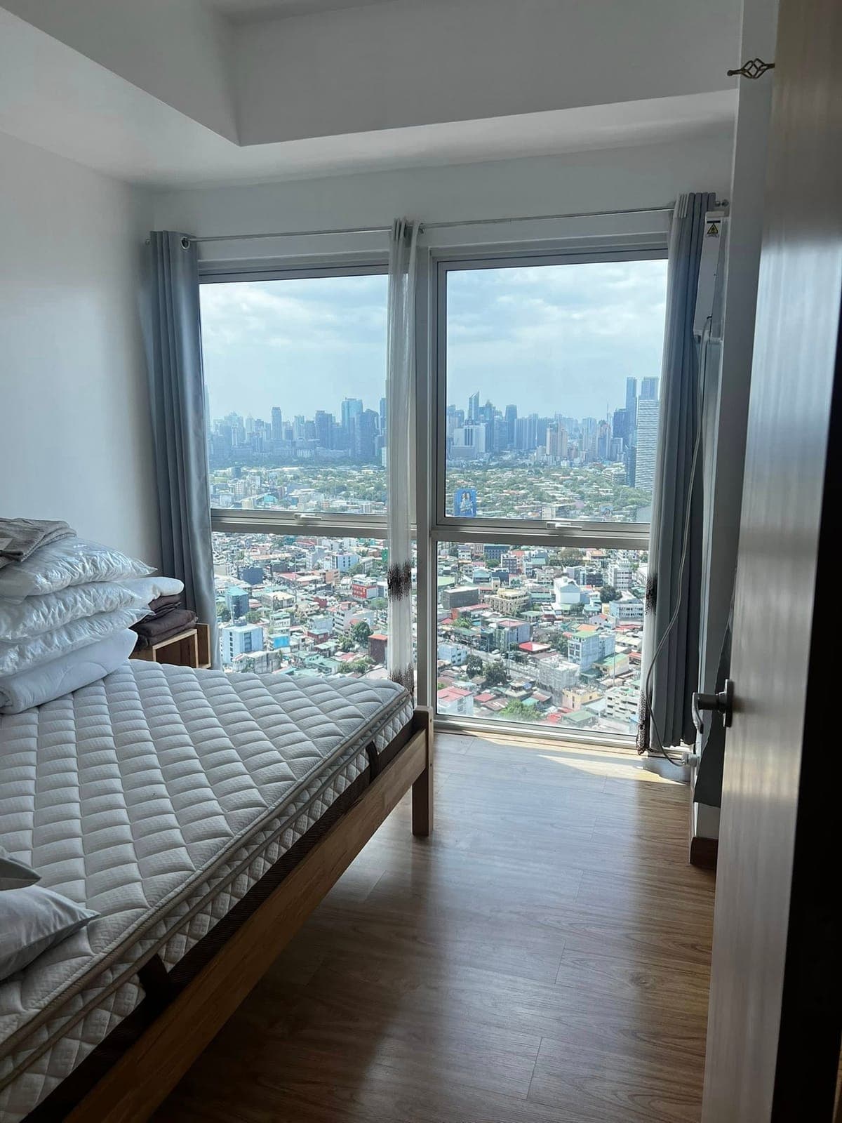 FOR RENT | 1BR at Time Square West, BGC, Taguig - photo 5