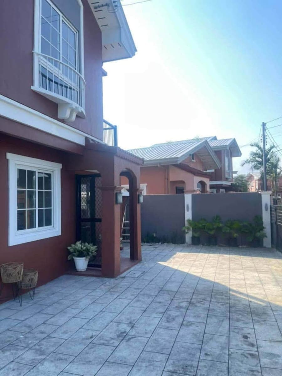 🏡 HOUSE & LOT WITH SWIMMING POOL FOR SALE / FOR RENT - CONTACT 09657960410 - photo 2