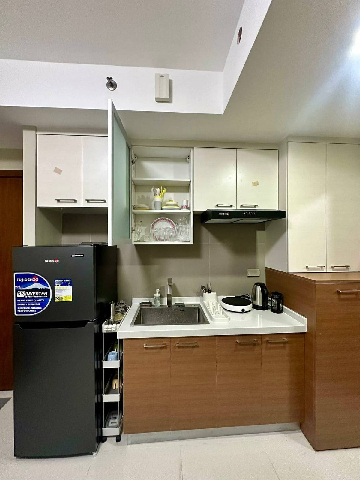 Sunshine 100 for rent - photo 1