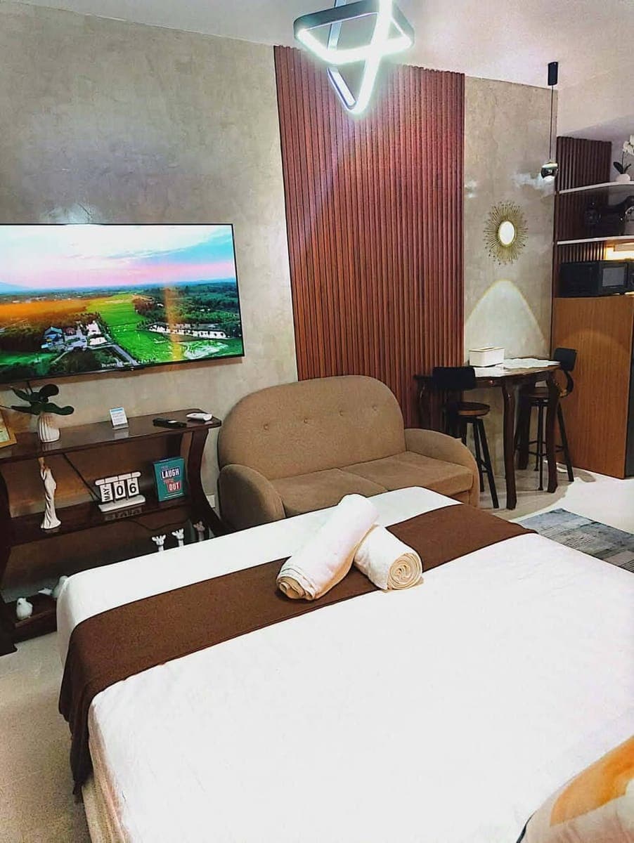 [DIRECT OWNER | READY TO MOVE IN] 22nd Floor Studio with BREATHTAKING City & Mountain View - JTower... - photo 2