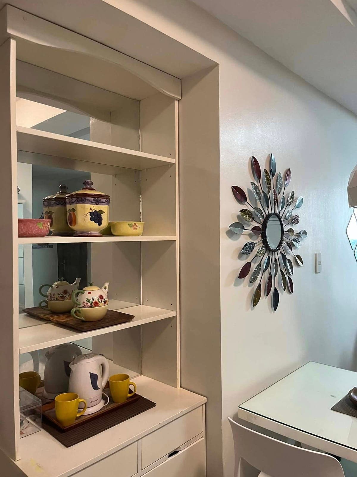 For Rent!! Condominium with 2bedrooms, fully furnished location Congressional Town Center. Near SM N... - photo 2