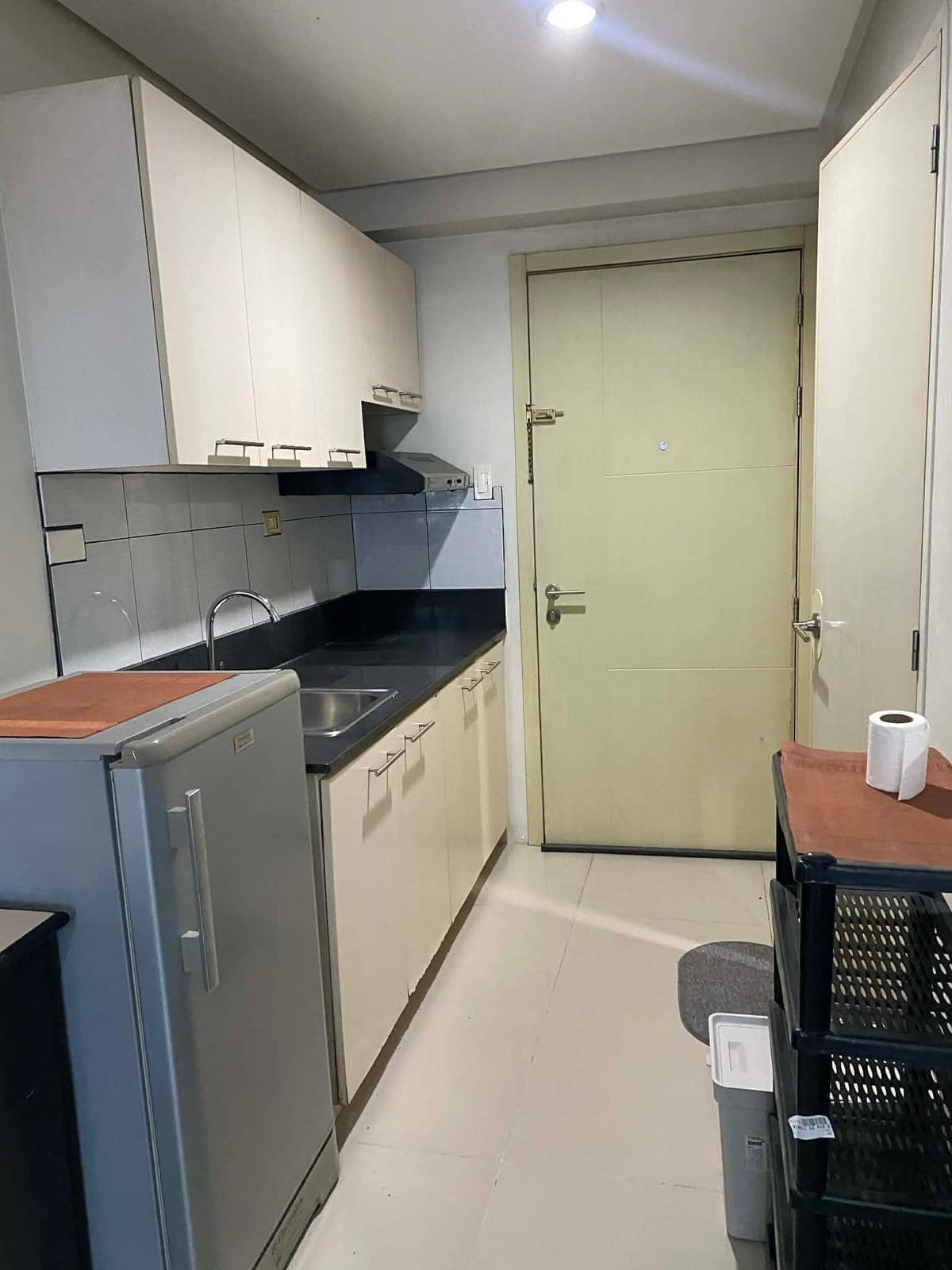 Fully Furnished Studio Condo Unit For Rent - 14th Floor at Blue Residences - photo 9