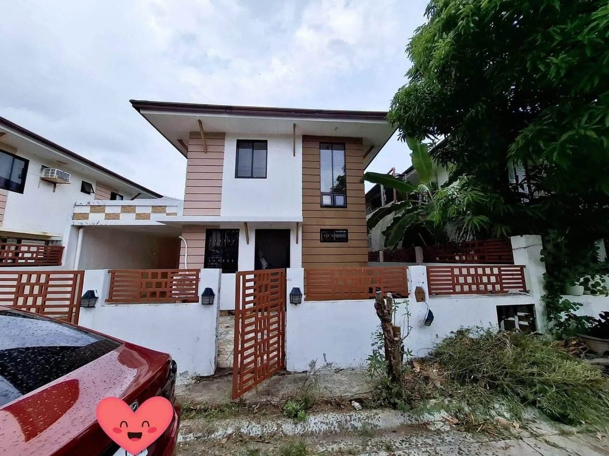 2-Storey🏠 FOR RENT in Ajoya Subdivision 📍Cordova, Mactan Cebu - photo 1