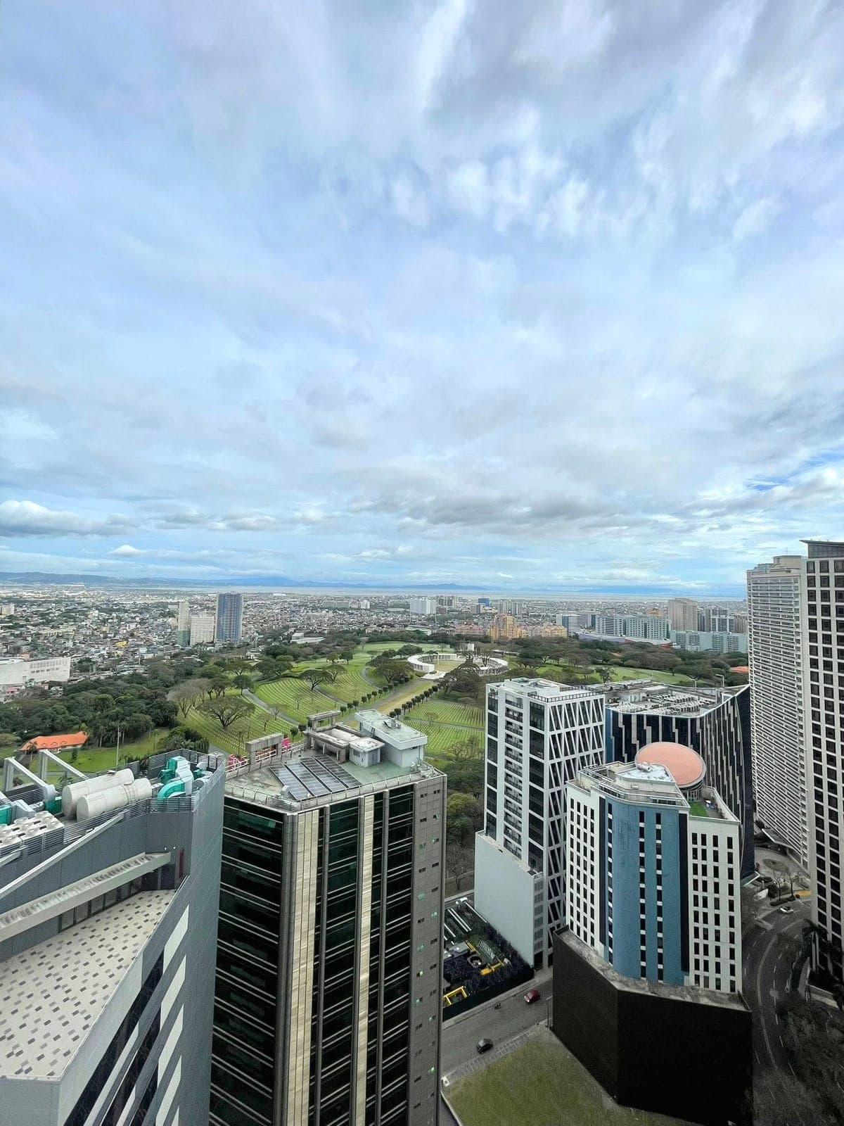 3BR Aurelia Residences for rent and sale - photo 4