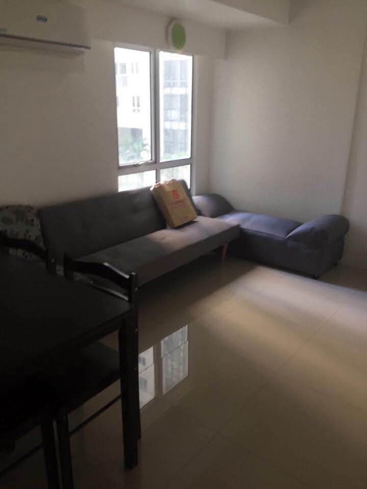Open for Tenants: - photo 1