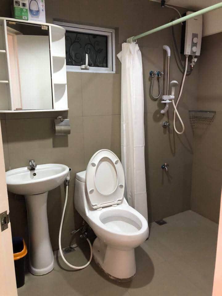 Open for Tenants: - photo 10