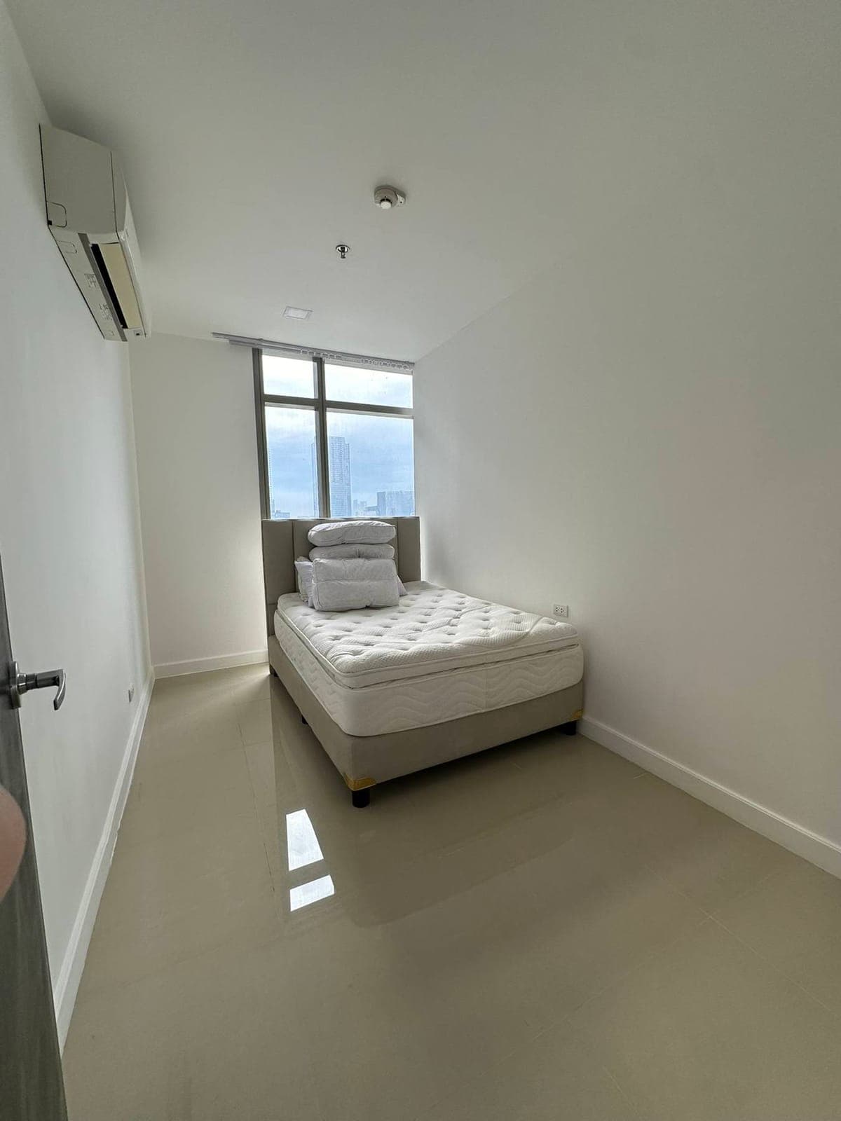 For lease: - photo 3