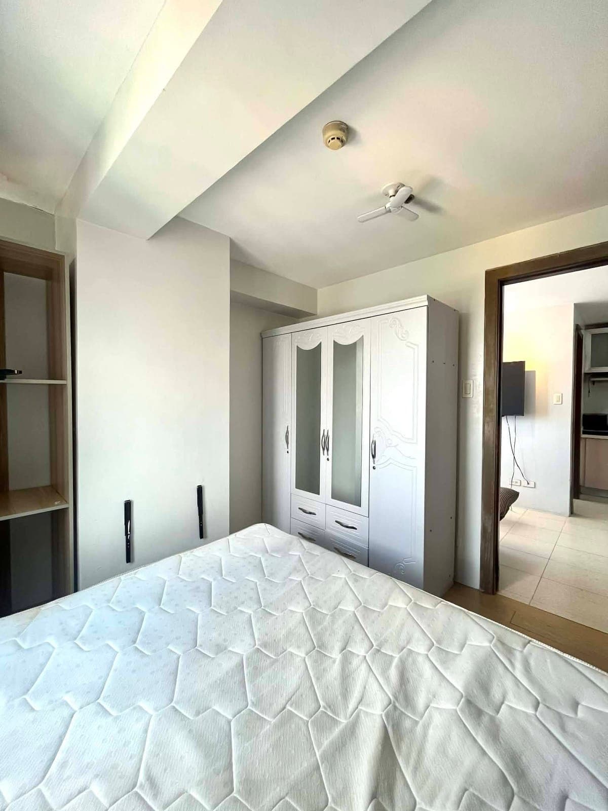 Condo Unit at Ridgewood Towers for RENT - photo 9