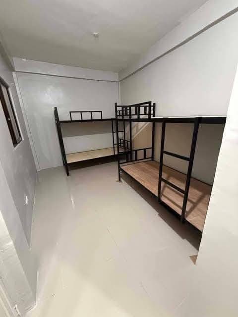 Pad for Rent - photo 1