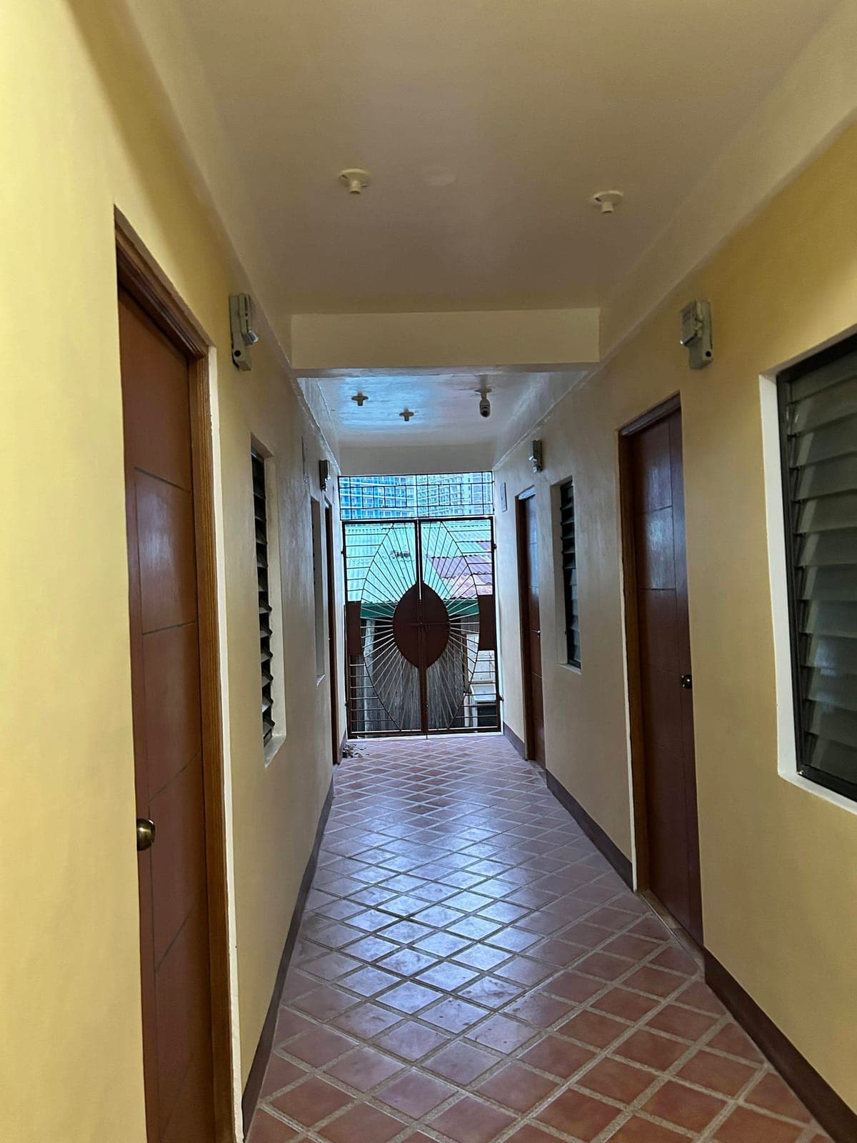 ROOM for RENT - photo 2